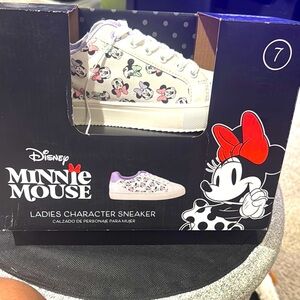Disney White and Purple Sneakers with Minnie Mouse Design